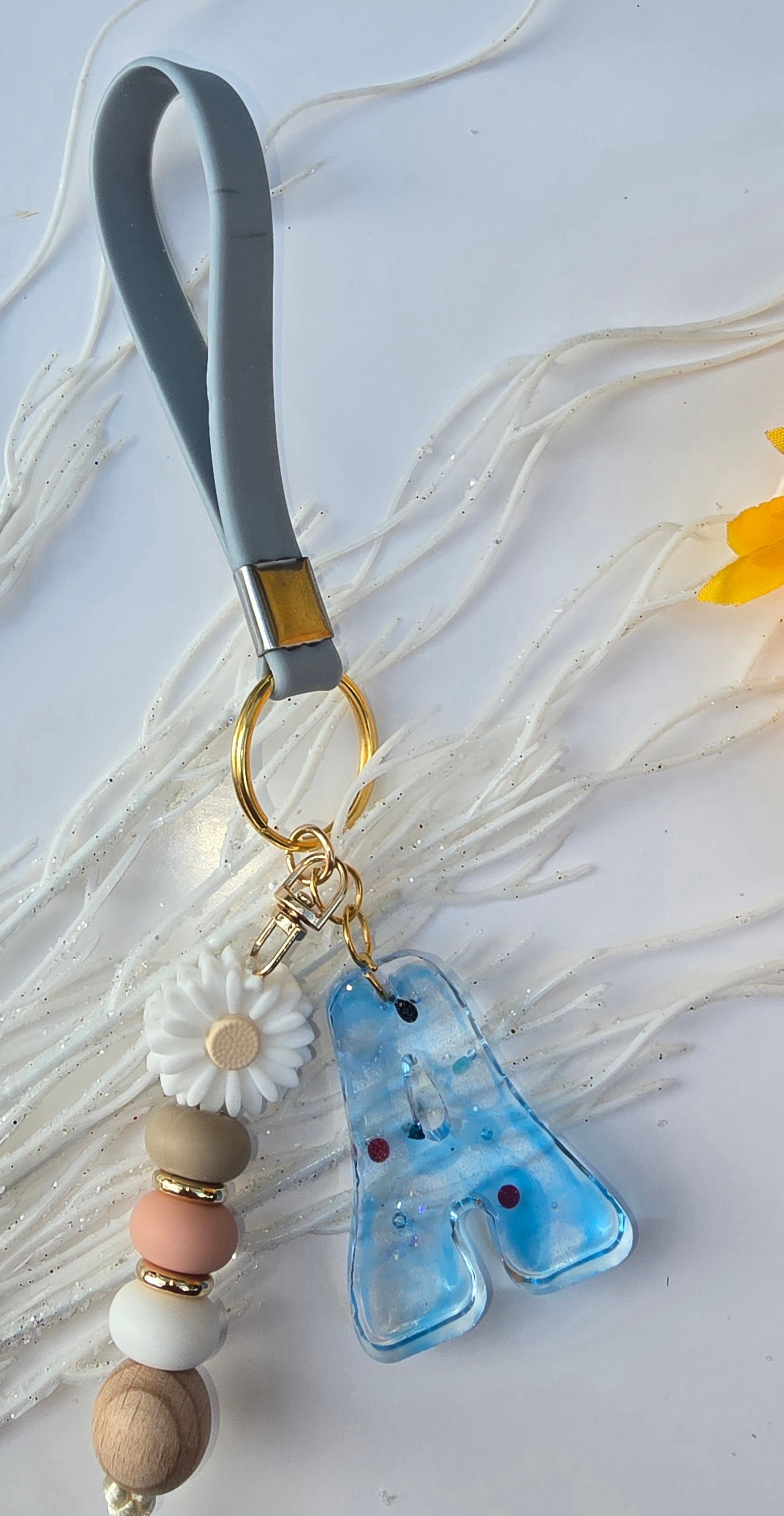 Llaveros personalizados con letras